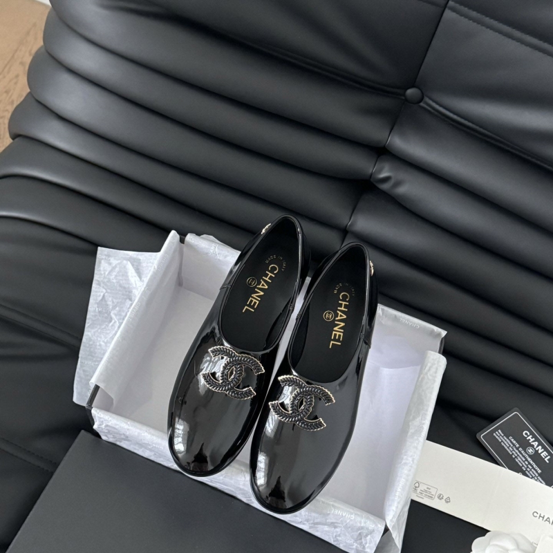 Ch*el flat shoes